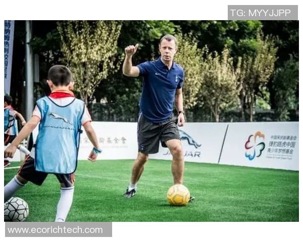 足球巨星强强联手探索最佳搭档组合打造无敌阵容